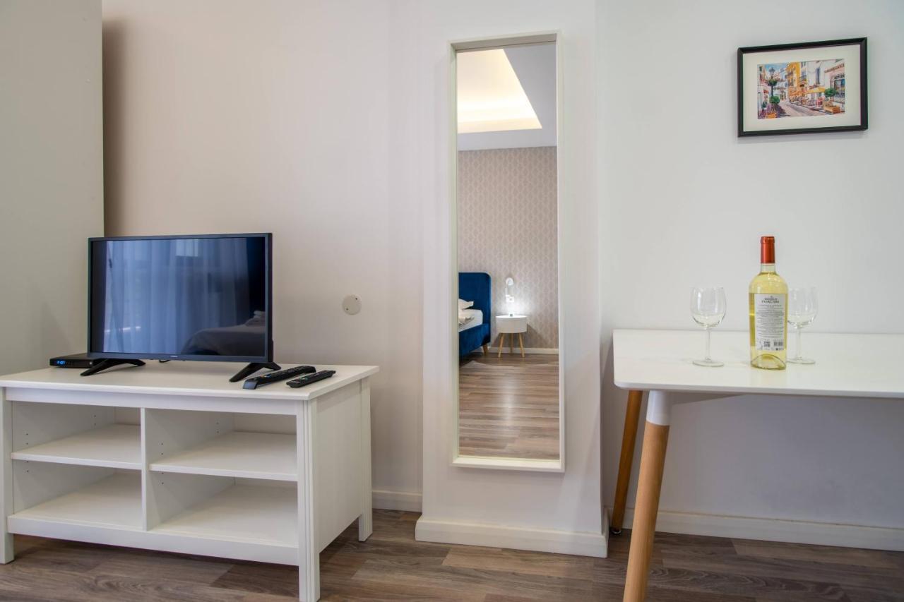 City Center Premium Apartments 2 Bucarest Extérieur photo