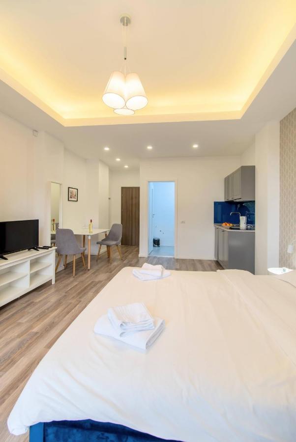 City Center Premium Apartments 2 Bucarest Extérieur photo